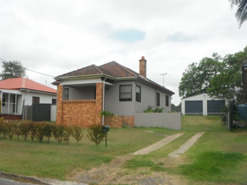 5 Wood Street, Raymond Terrace NSW 2324