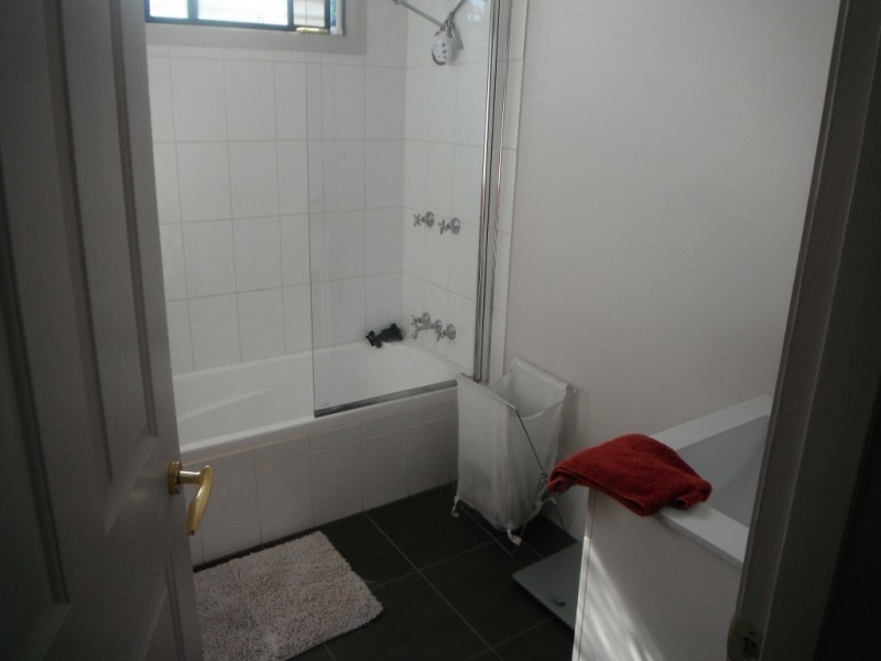 5 Wood Street, Raymond Terrace NSW 2324