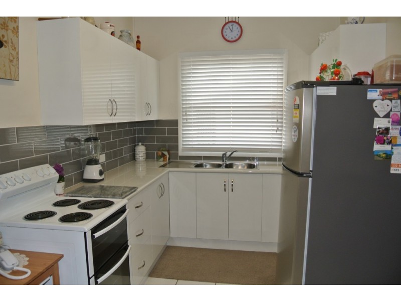 12 Thomas Street, Raymond Terrace NSW 2324