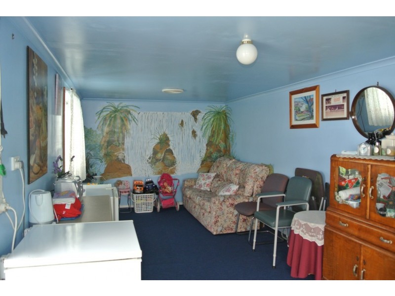 12 Thomas Street, Raymond Terrace NSW 2324