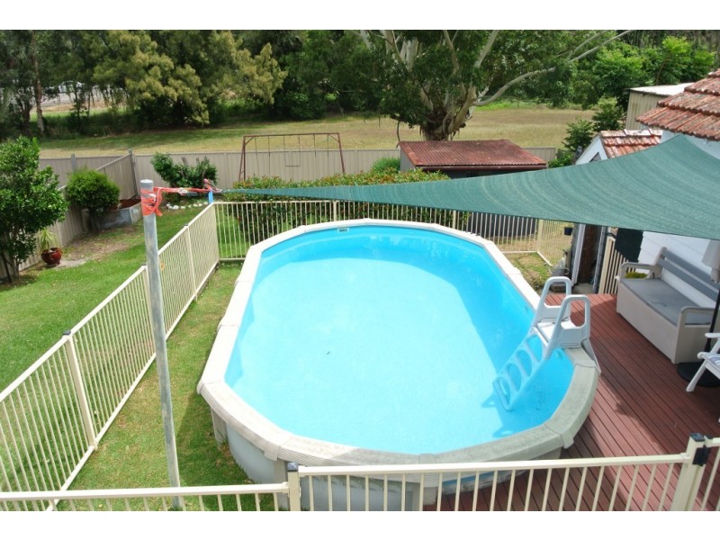 12 Thomas Street, Raymond Terrace NSW 2324