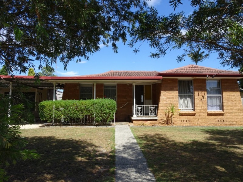 3 Salamander Place, Raymond Terrace NSW 2324