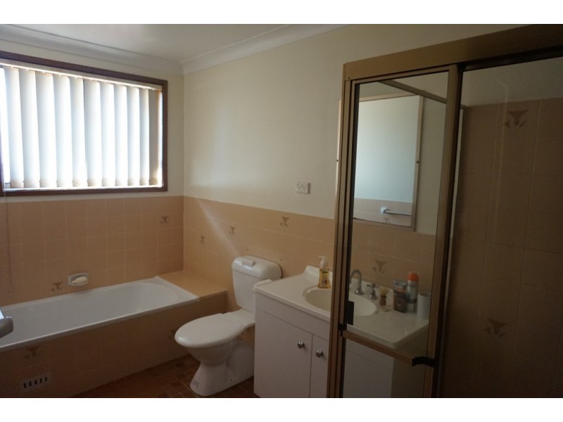 2/5 Clarke Close, Raymond Terrace NSW 2324