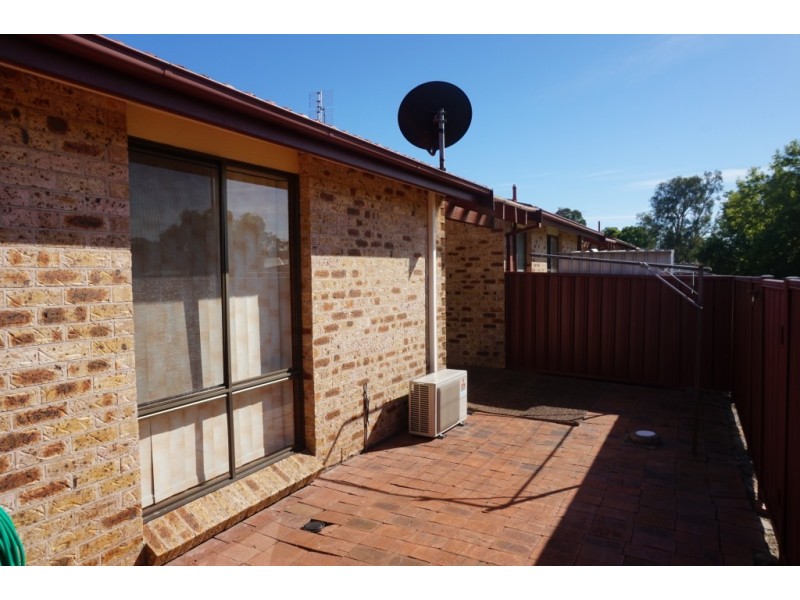 2/5 Clarke Close, Raymond Terrace NSW 2324