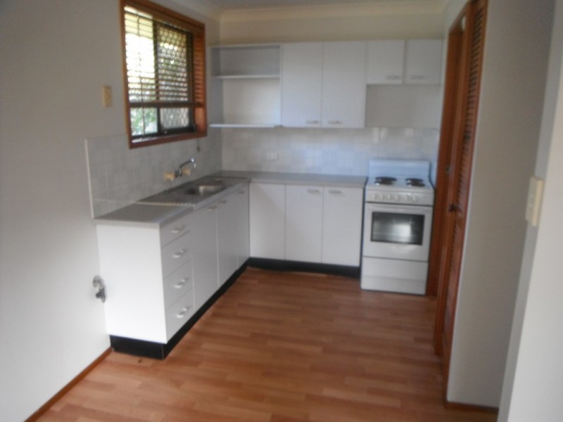 2/23 Lachlan Street, Raymond Terrace NSW 2324