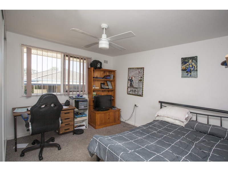 14 Walker Crescent, Raymond Terrace NSW 2324