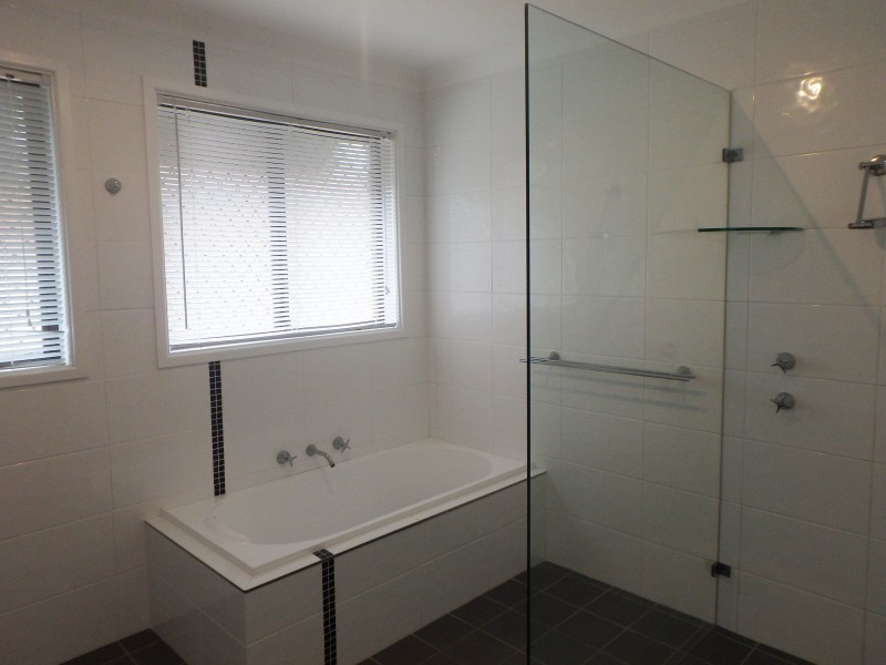 6 Artell Close, Raymond Terrace NSW 2324