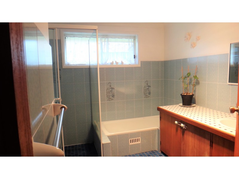 2 Panorama Close, Raymond Terrace NSW 2324