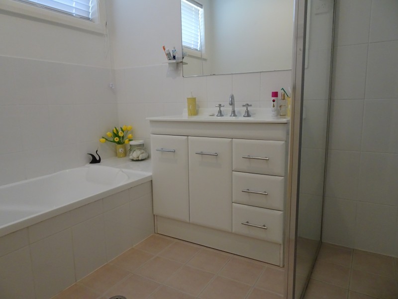 4 Artell Close, Raymond Terrace NSW 2324