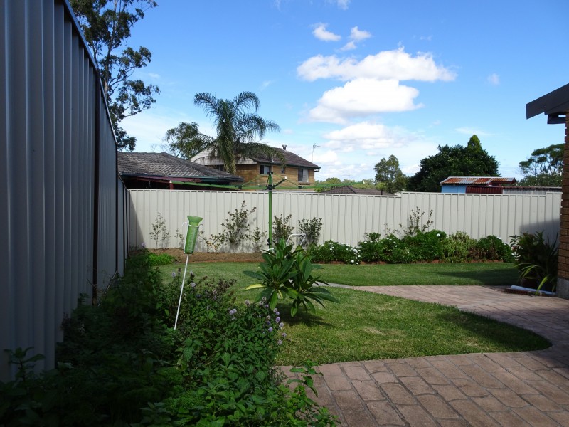 4 Artell Close, Raymond Terrace NSW 2324