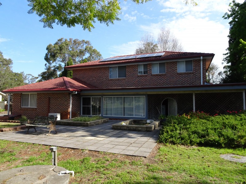 33 Kingston Parade, Raymond Terrace NSW 2324