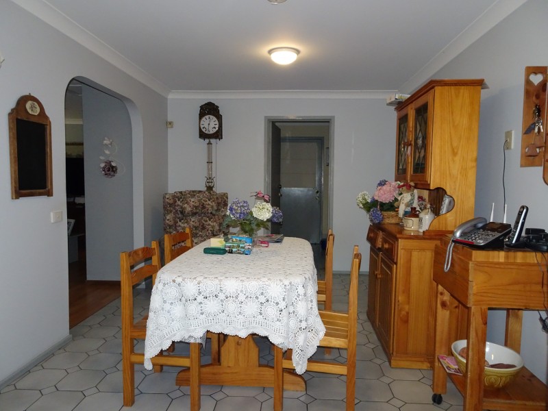 33 Kingston Parade, Raymond Terrace NSW 2324