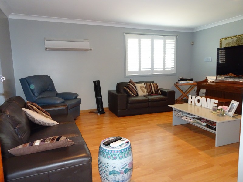 33 Kingston Parade, Raymond Terrace NSW 2324