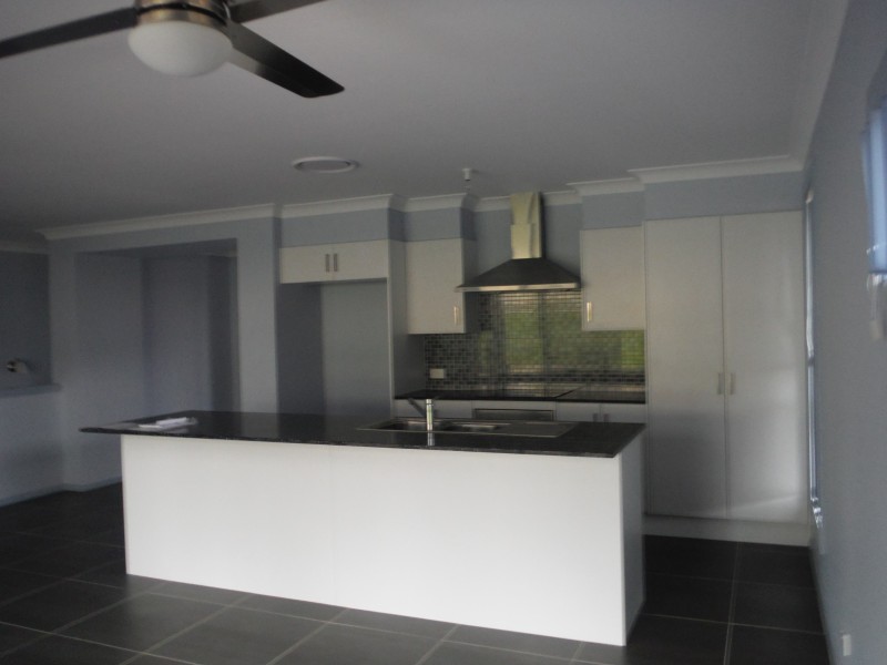 14 Elliot Close, Raymond Terrace NSW 2324