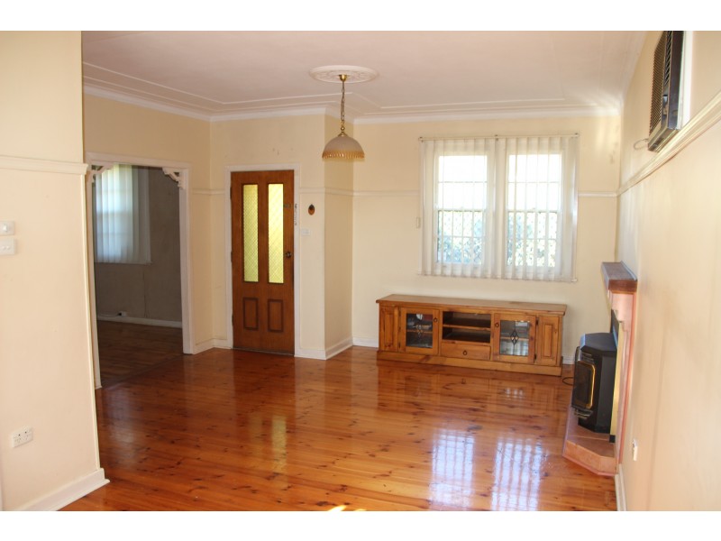 18 Wahroonga Street, Raymond Terrace NSW 2324