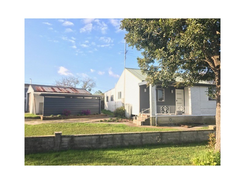 7 Alma Street, Raymond Terrace NSW 2324