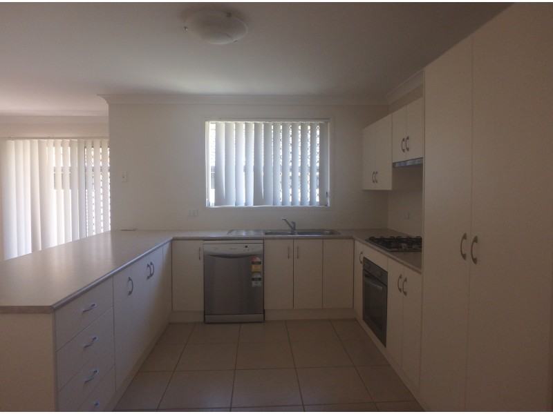 44 Martens Avenue, Raymond Terrace NSW 2324