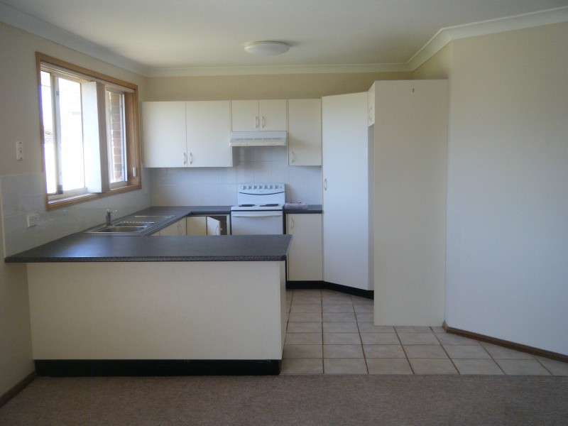 2a/2 Jessica Close, Raymond Terrace NSW 2324