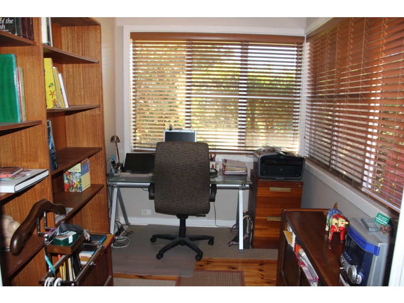 6 Yarramundi Street, Raymond Terrace NSW 2324