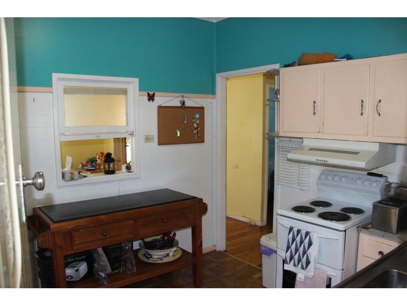 17 Warringhi Street, Raymond Terrace NSW 2324