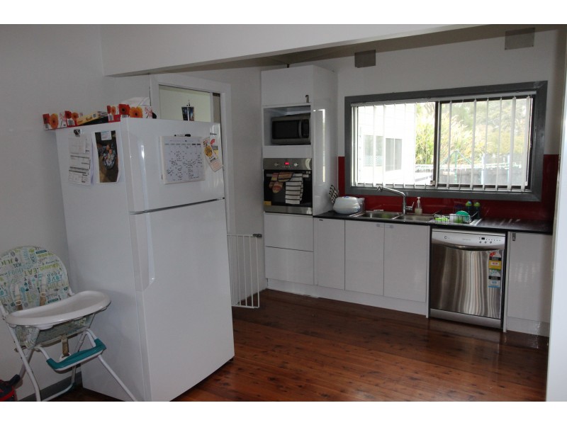 15 Geer Street, Raymond Terrace NSW 2324