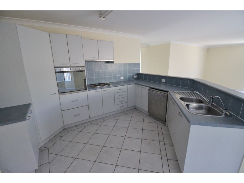 51 Dalyell Way, Raymond Terrace NSW 2324