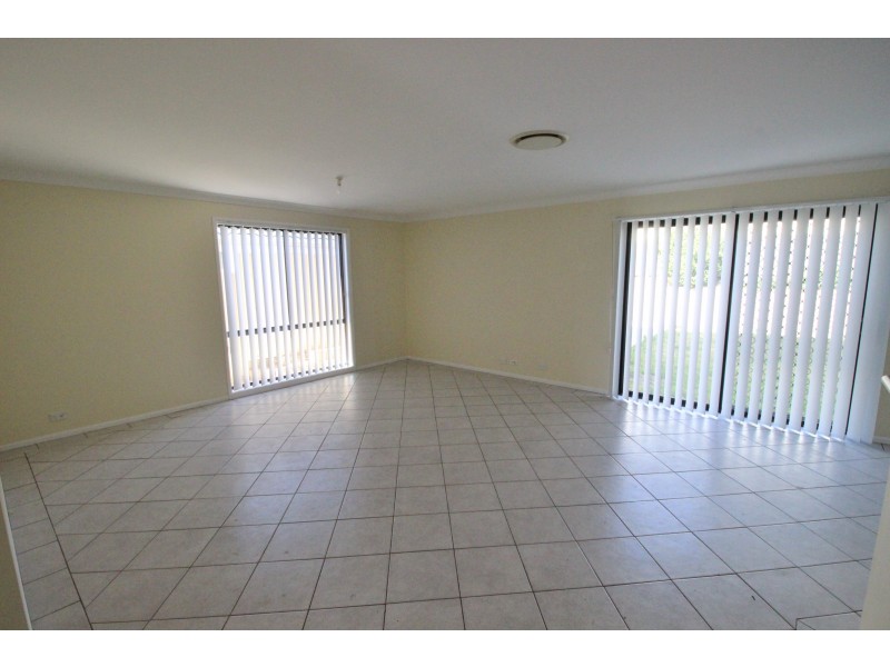 51 Dalyell Way, Raymond Terrace NSW 2324