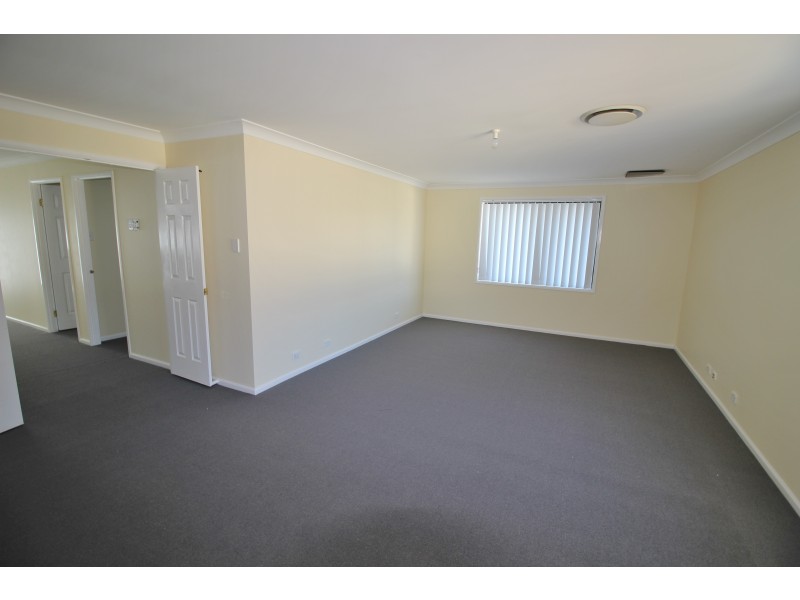 51 Dalyell Way, Raymond Terrace NSW 2324