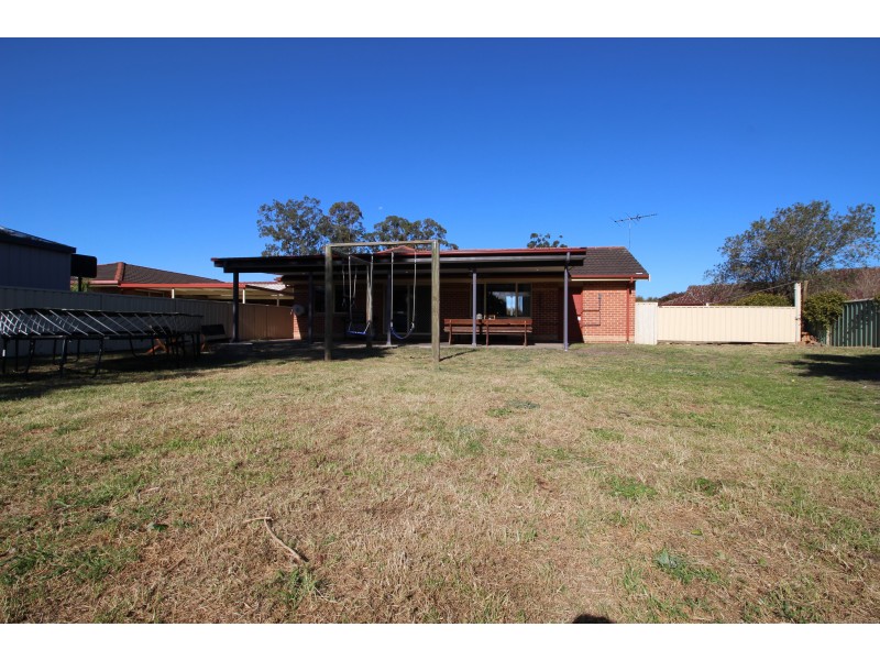 12 Chisholm Court, Raymond Terrace NSW 2324