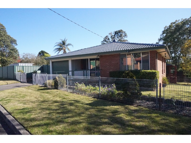 2 Ocean Rover Way, Raymond Terrace NSW 2324