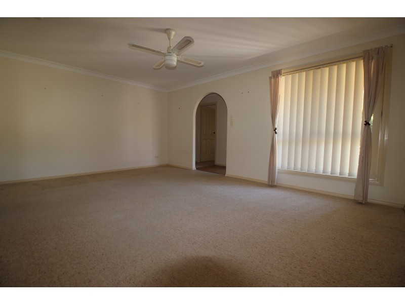 51 Holwell Circuit, Raymond Terrace NSW 2324