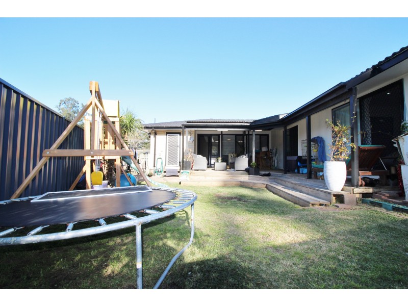 37 Links Drive, Raymond Terrace NSW 2324