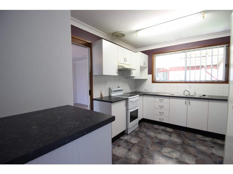 7 Furracabad Close, Raymond Terrace NSW 2324