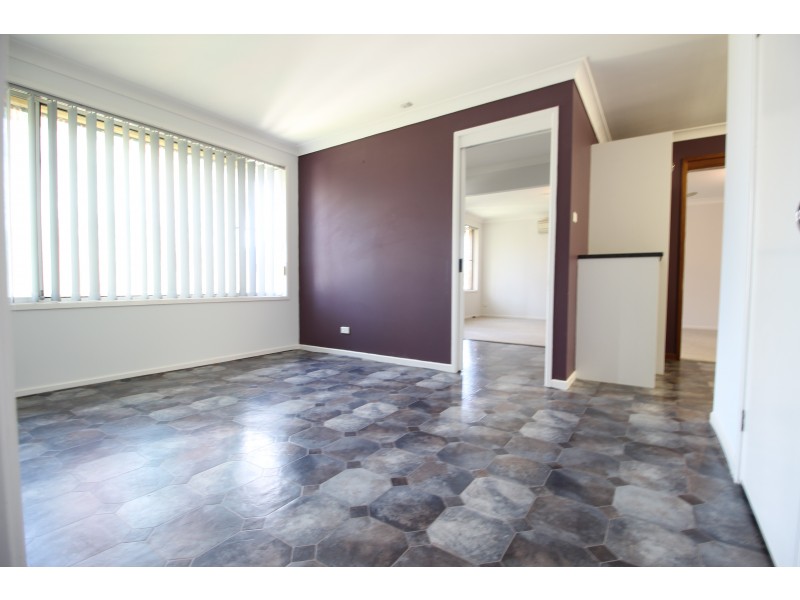 7 Furracabad Close, Raymond Terrace NSW 2324