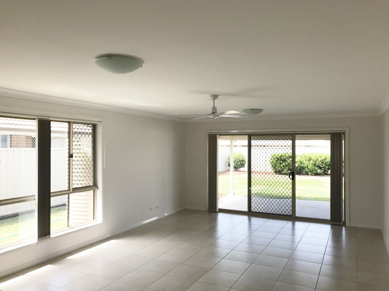 27 Manning Avenue, Raymond Terrace NSW 2324