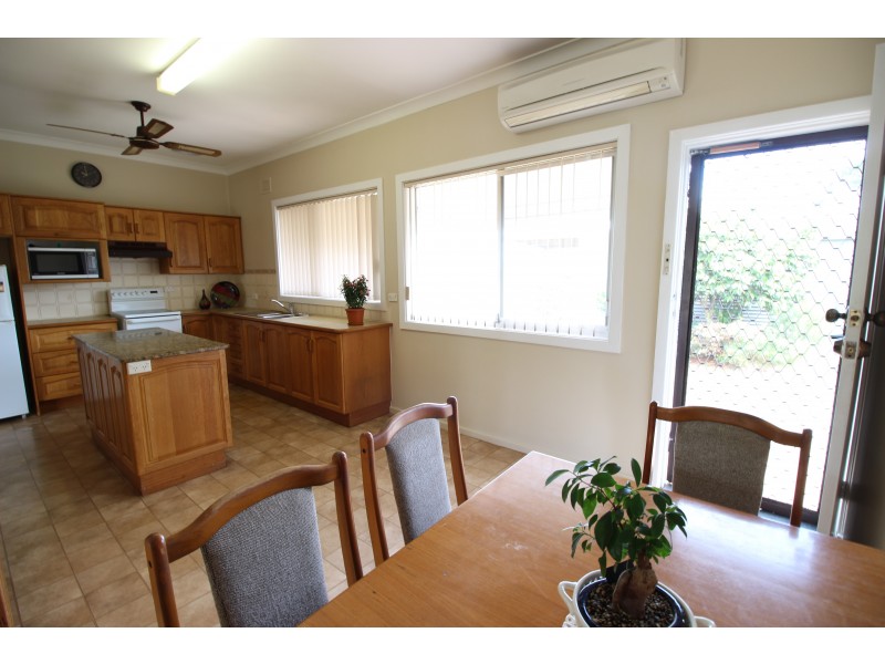 22 Rees James Road, Raymond Terrace NSW 2324