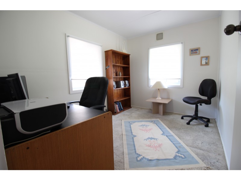 22 Rees James Road, Raymond Terrace NSW 2324