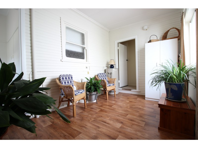 22 Rees James Road, Raymond Terrace NSW 2324