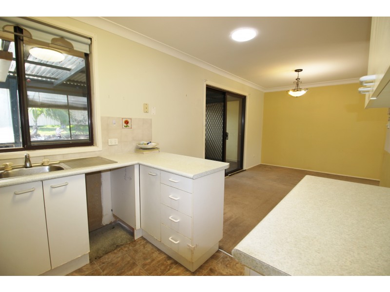 23 Oxley Close, Raymond Terrace NSW 2324