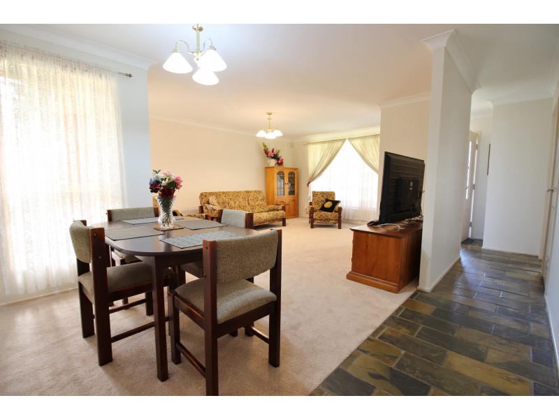 26 Benjamin Lee Drive, Raymond Terrace NSW 2324