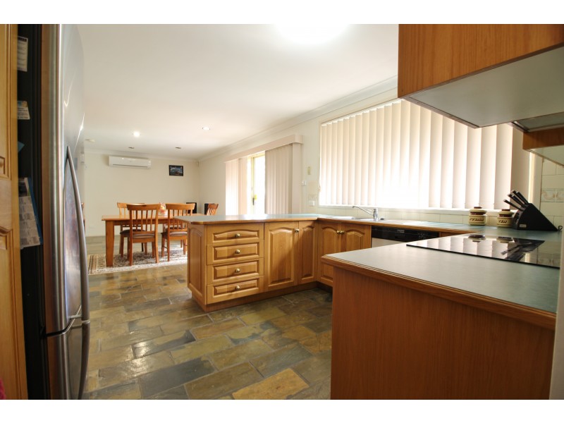 26 Benjamin Lee Drive, Raymond Terrace NSW 2324