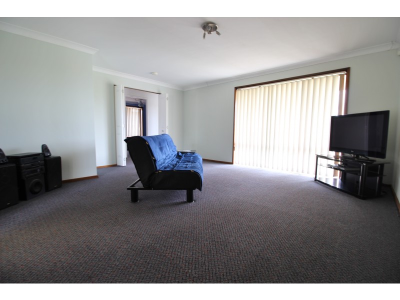 6 Riverview Place, Raymond Terrace NSW 2324