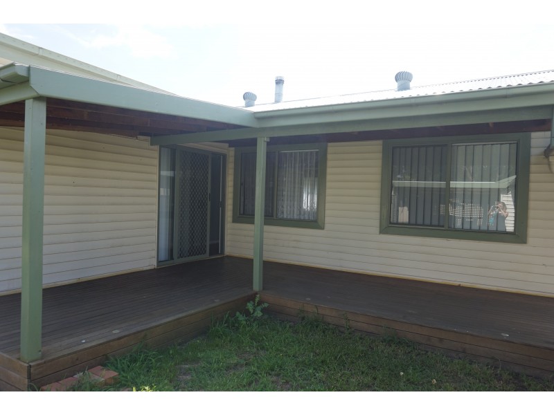 19 Cambridge Avenue, Raymond Terrace NSW 2324
