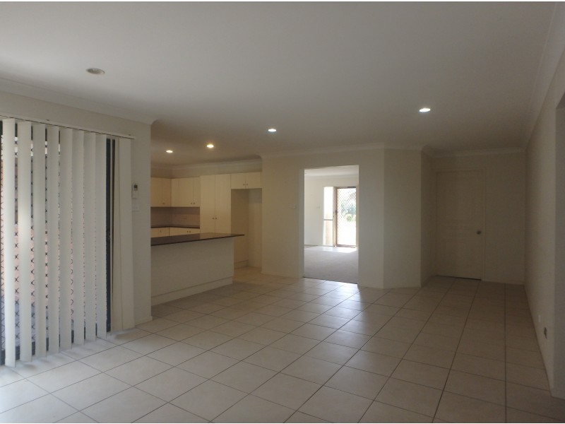 40 Manning Avenue, Raymond Terrace NSW 2324