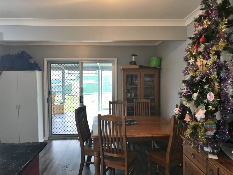 8 Cunningham Close, Raymond Terrace NSW 2324