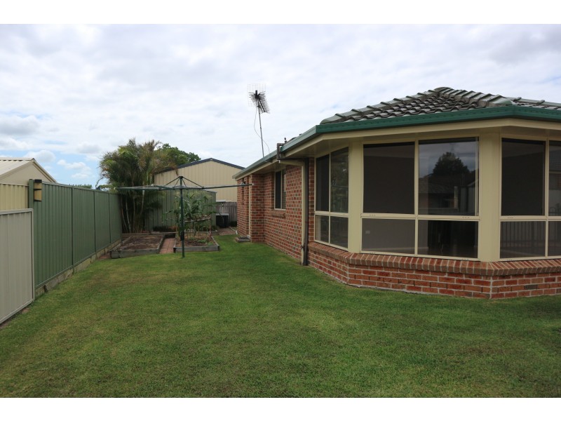 28 Cederwood Crescent, Raymond Terrace NSW 2324