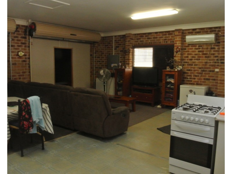 3 Oakendale Road, Glen Oak NSW 2320