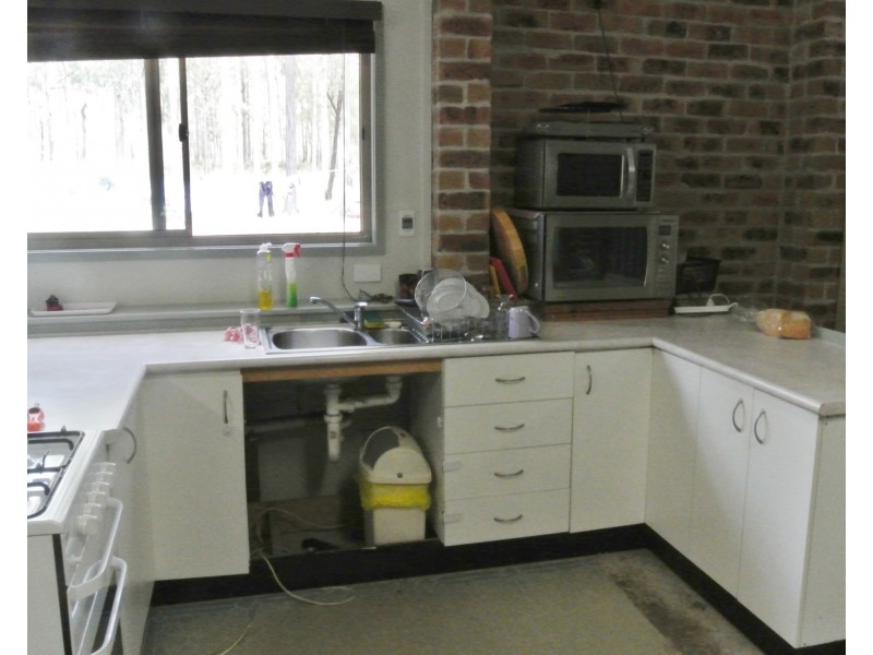 3 Oakendale Road, Glen Oak NSW 2320