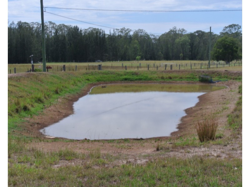 3 Oakendale Road, Glen Oak NSW 2320