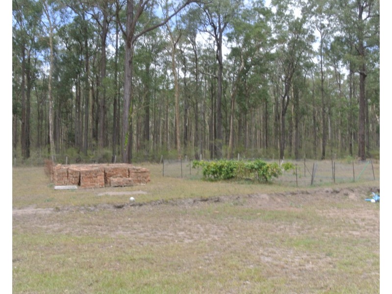 3 Oakendale Road, Glen Oak NSW 2320